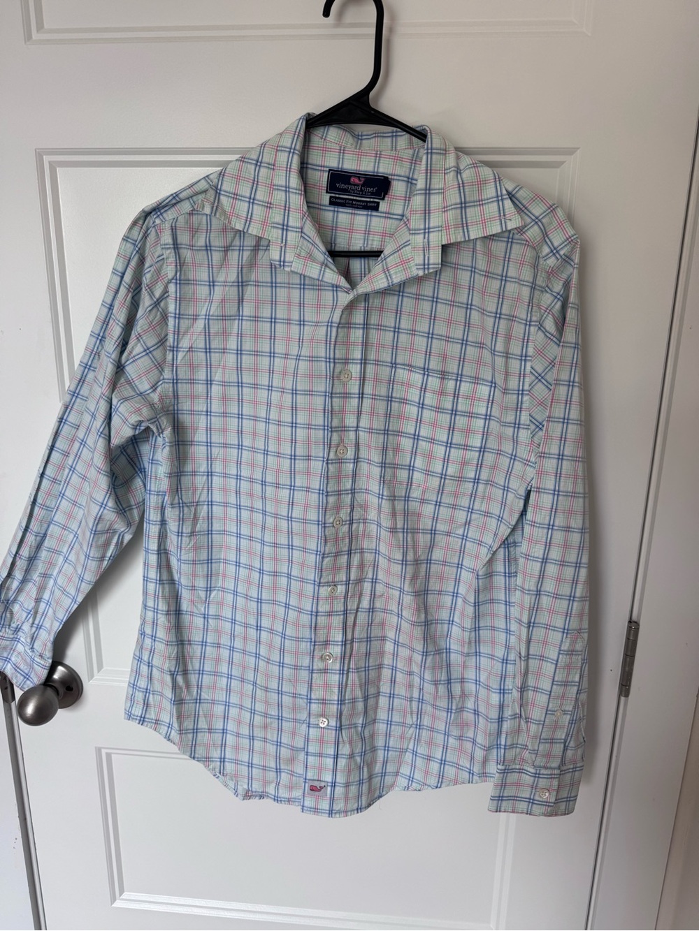 Vineyard Vines Men’s Light Blue Plaid Button-Up Shirt